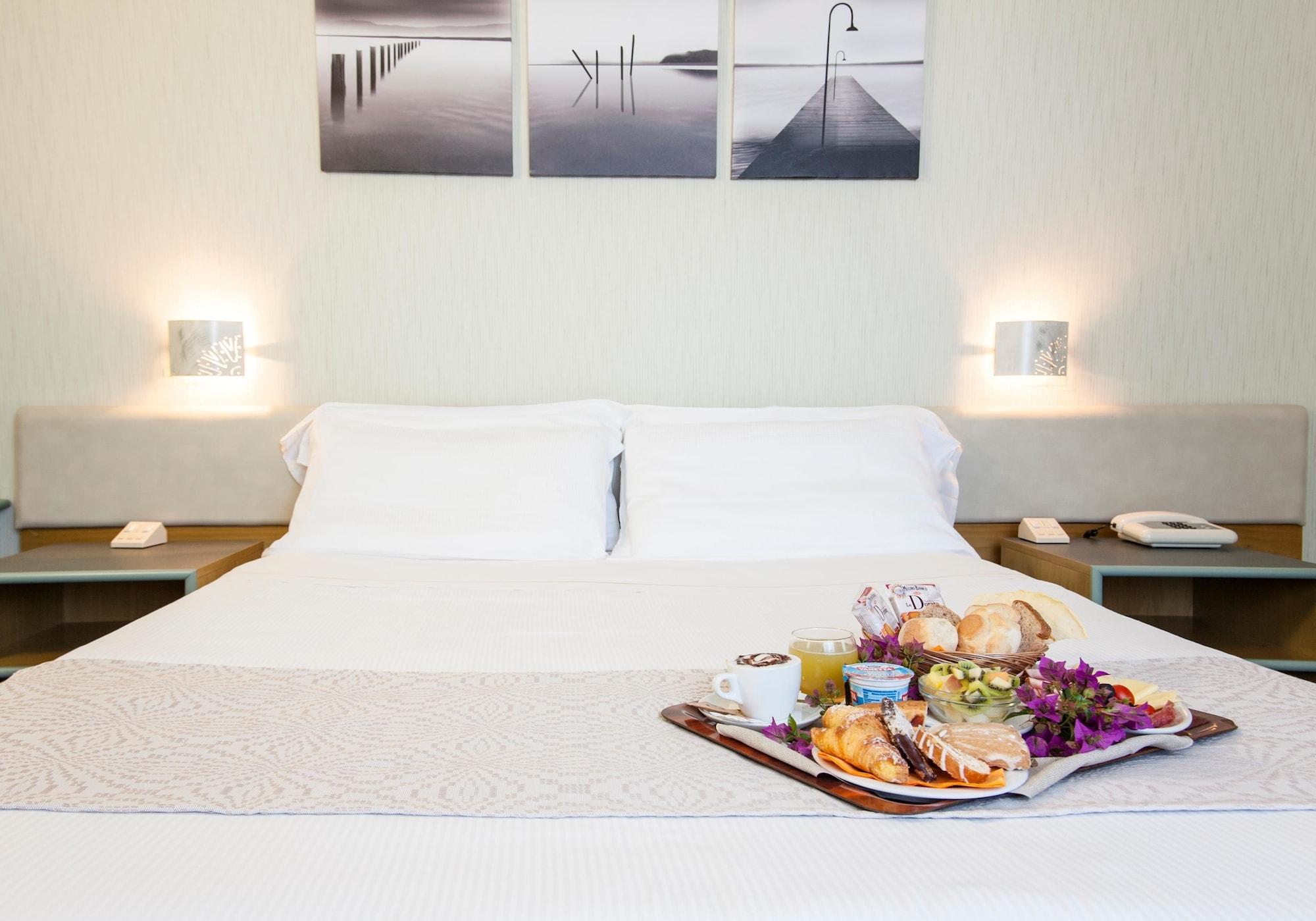 Best Western Hotel Residence Italia كوارتو سانتيلينا المظهر الخارجي الصورة