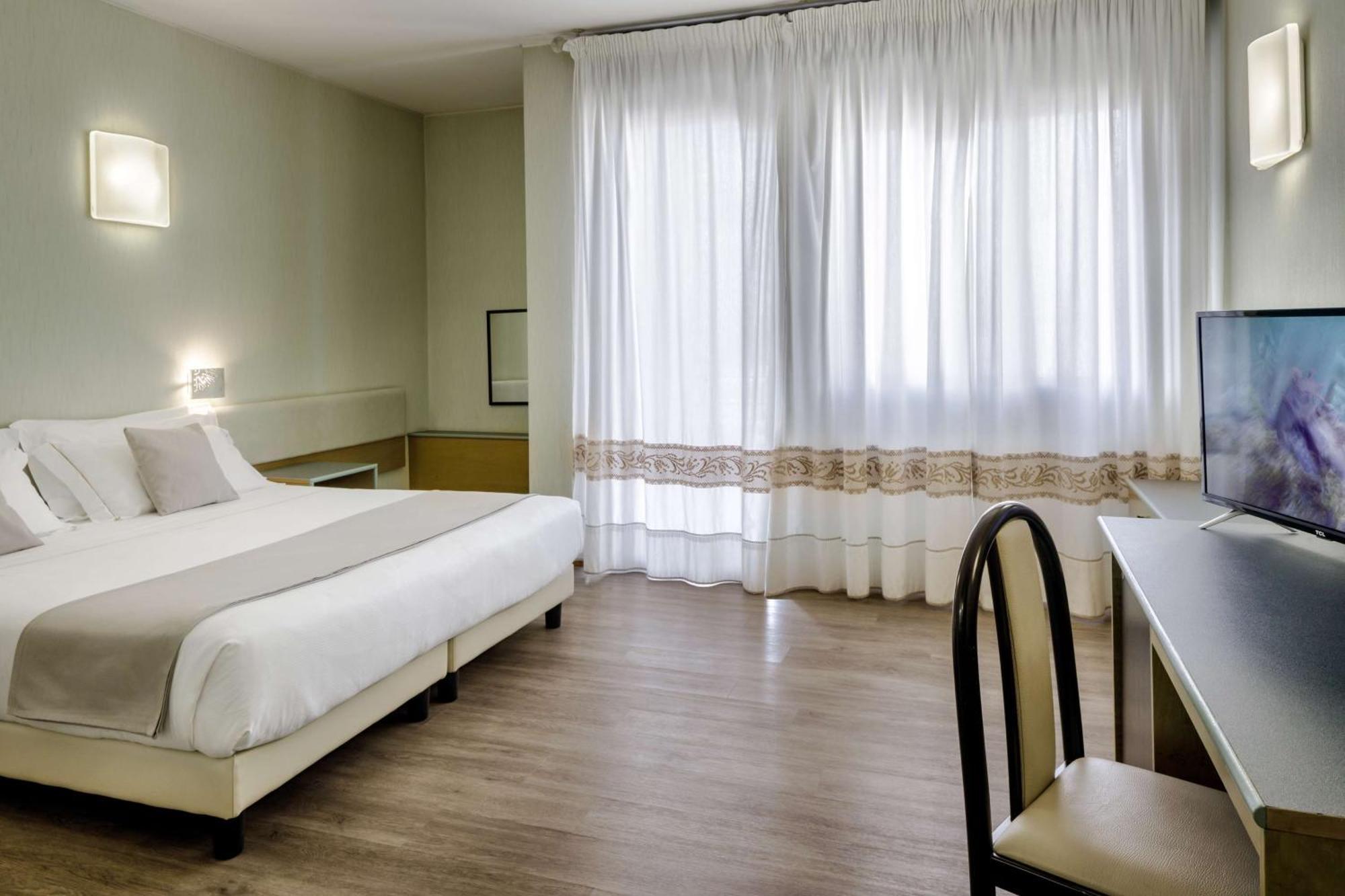 Best Western Hotel Residence Italia كوارتو سانتيلينا المظهر الخارجي الصورة